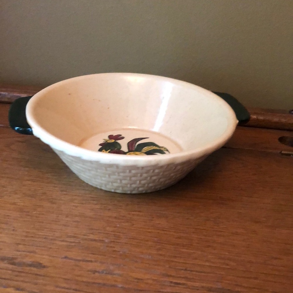 Serving bowl Metlox Poppytrail green rooster
